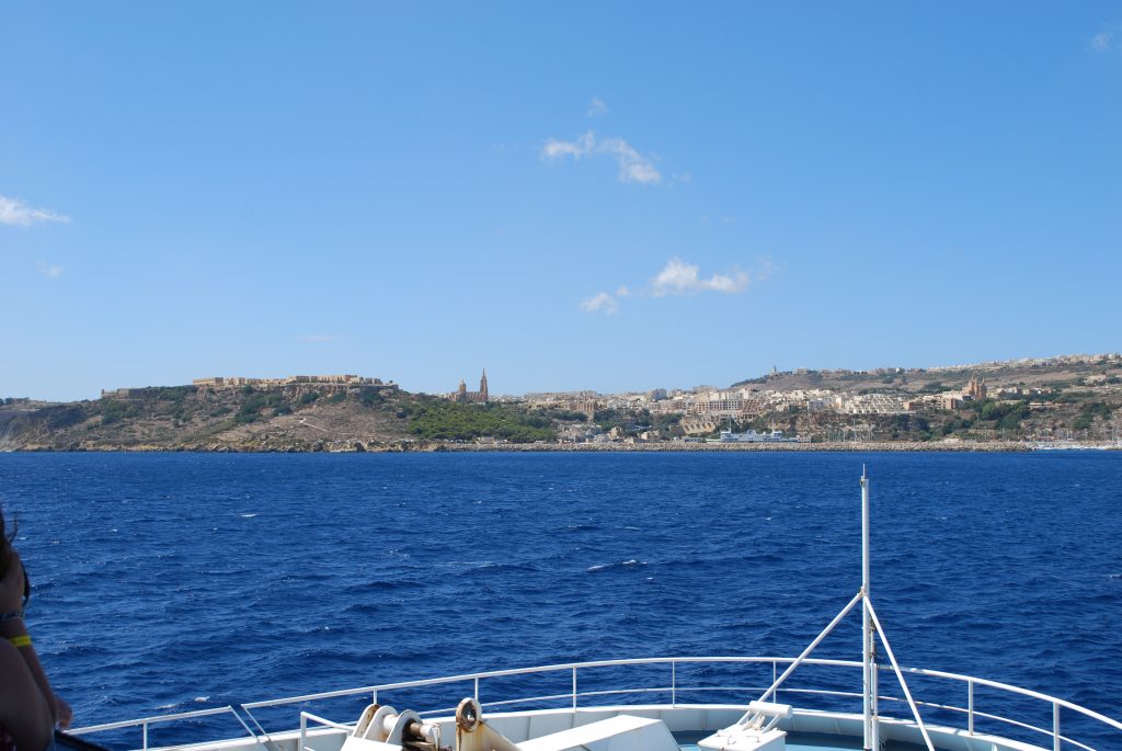 Widok z promu na Gozo